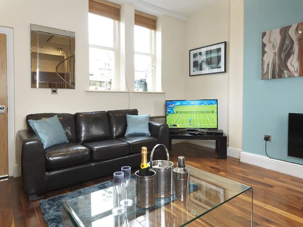 Garden View, 6 Rodley Hall, Leeds Apartment Leeds  United Kingdom