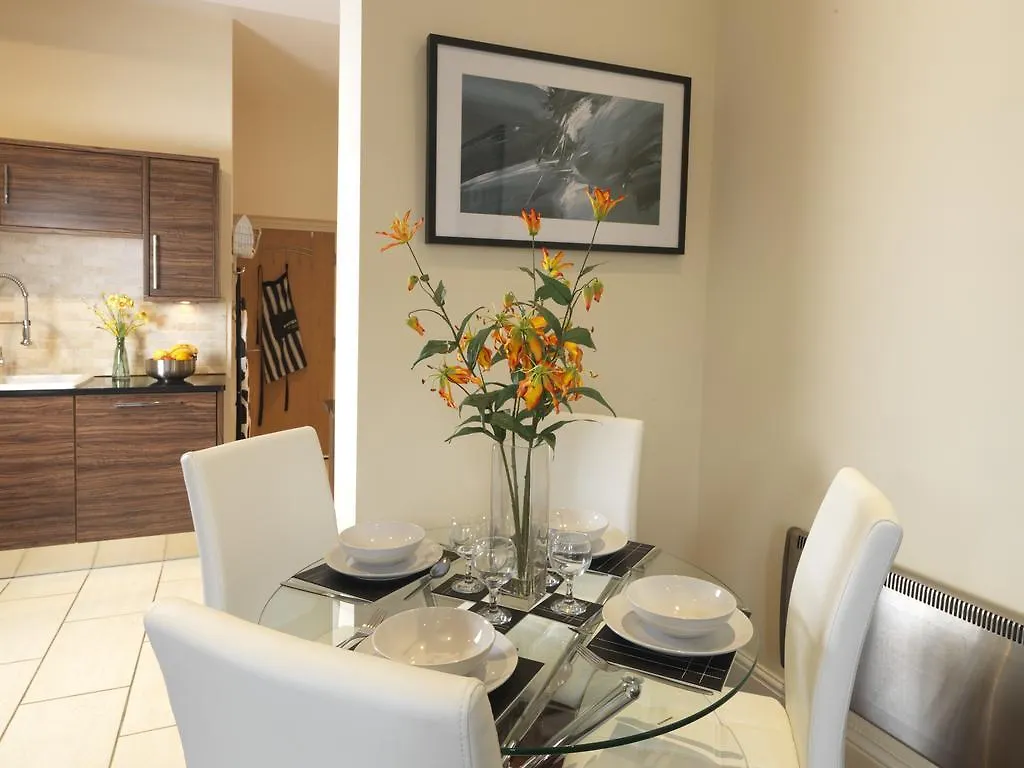 Garden View, 6 Rodley Hall, Leeds Apartment Leeds  Leeds (West Yorkshire)